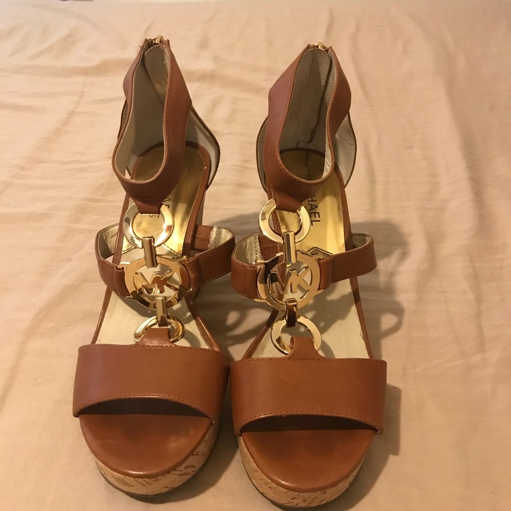 Michael Kors Sandals!!